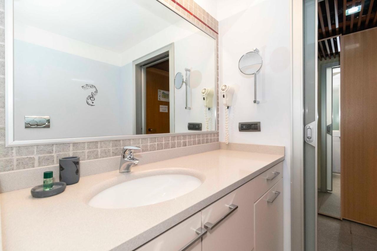 Studio Jazz 34 Apartment Торино Екстериор снимка